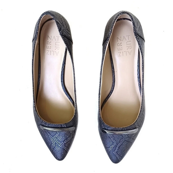 Naturalizer Bronze Snakeskin  Feather Pump 8 Wide - Picture 4 of 8